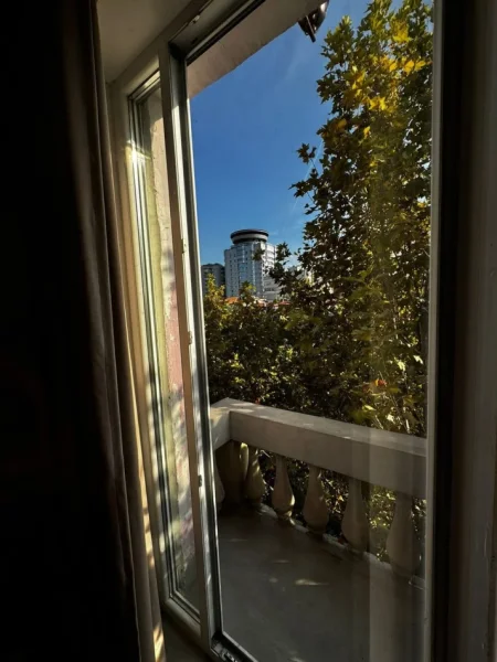Tirane, jepet me qera apartament 2+1 Kati 5, 40 m² (Shallvaret)