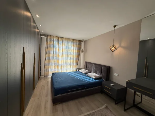 Tirane, jap me qera apartament 2+1 Kati 6, 100 m² 750 € 