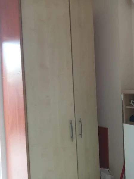 Tirane, jepet me qera apartament 1+1 Kati 2, 70 m² 300 € (Nela 6)