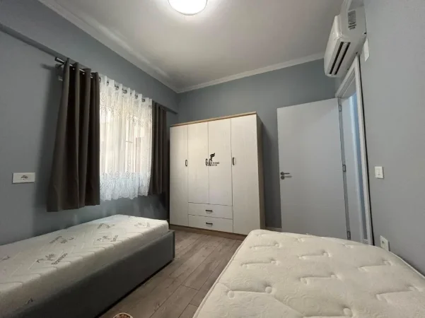 Tirane, jepet me qera apartament 2+1 Kati 5, 80 m² 750 € (STACIONI I TRENIT)