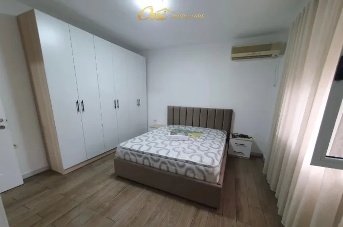 Tirane, jepet me qera garsonier 1+1 Kati 4, 40 m² 450 € (AMBASADA KINEZE, MOAZIKU I TIRANES)