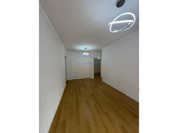 Tirane, shitet apartament 2+1 Kati 1, 78 m² 130.000 € (FRESK)
