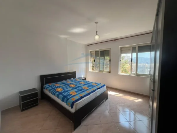 Tirane, shitet apartament 1+1+Aneks+Ballkon Kati 2, 80 m² 128.000 € (Yzberisht)
