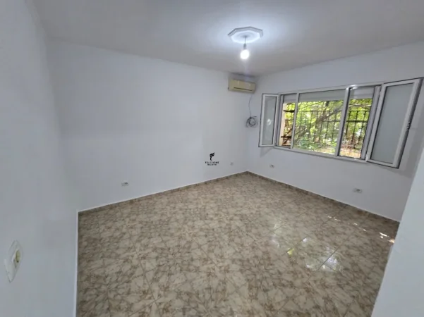 SHITET DYQAN & GARSONIERE RRUGA E KAVAJES 195.000 EURO FH-81727