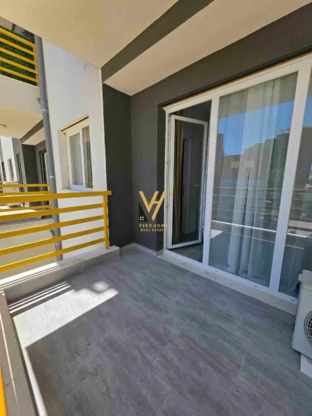 Tirane, jepet me qera apartament 1+1+Ballkon Kati 4, 65 m² 570 € (RRUGA DRITAN HOXHA)