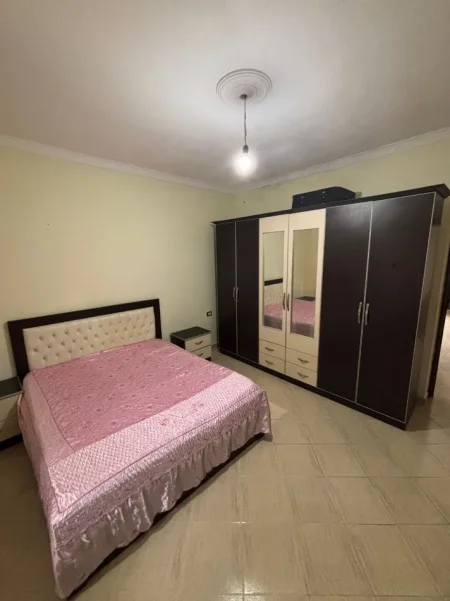 Tirane, jepet me qera apartament 2+1+post parkimi Kati 2, 100 m² 350 € (Fresk ,Rruga Dalip Topi prane Viles se Bamir Topit)