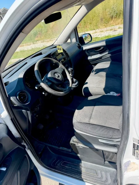 Korce, shes Frigorifer Mercedes Benz vito Nafte, e bardhë manuale Kondicioner 250.000 km