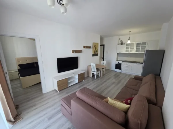 Tirane, jepet me qera apartament 1+1+Ballkon Kati 4, 64 m² 570 € (dritan hoxha)