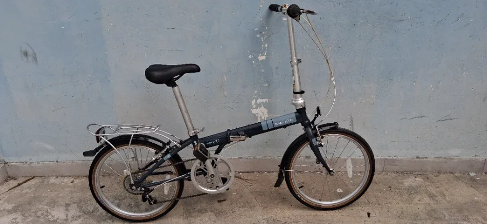Tirane, oferte biciklete Dahon gri e erret 220 €