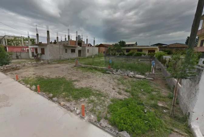 Durres, ankand truall ne bregdet , 1.000 m² 