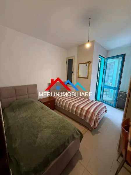 Tirane, jepet me qera apartament 2+1+Ballkon Kati 3, 90 m² 530 € (RRUGA E ELBASANIT)