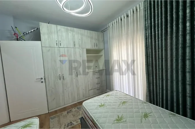 jepet me qera apartament 1+1 Kati 2, 100 m² 750 € (ISH PARKU)