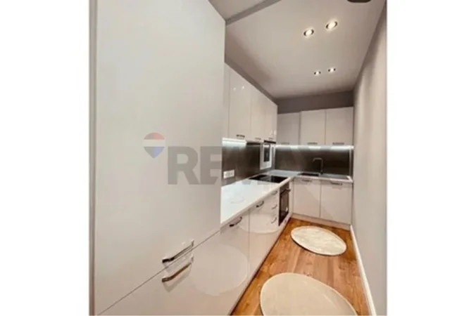 Tirane, jepet me qera apartament 2+1 , 85 m² 730 € (Rruga Frosina Plaku, Tiranë)