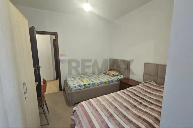 Tirane, jepet me qera apartament 1+1 , 100 m² 550 € (Rruga e Elbasanit,)