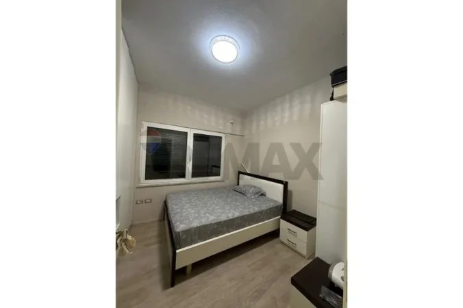 Tirane, jepet me qera 2+1 , 73 m² 650 € (Rruga Tefta Tashko)