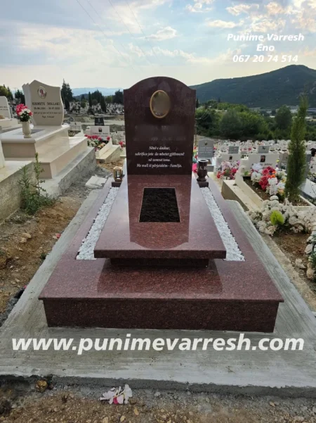 Tirane, ofroj Modele Varresh / Qivure Tufine - Varr Granit I Kuq