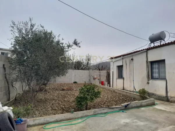 Tirane, shitet shtepi Vile 2 Katshe Kati 2, 119 m² 120.000 € 