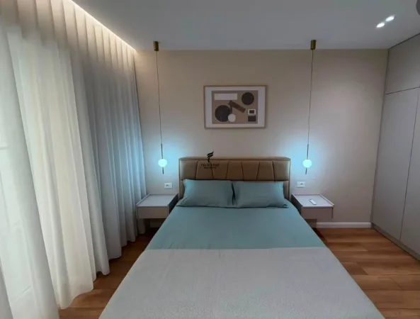 Tirane, shitet apartament 1+1 Kati 4, 60 m² 163.000 € (PAZARI I RI)