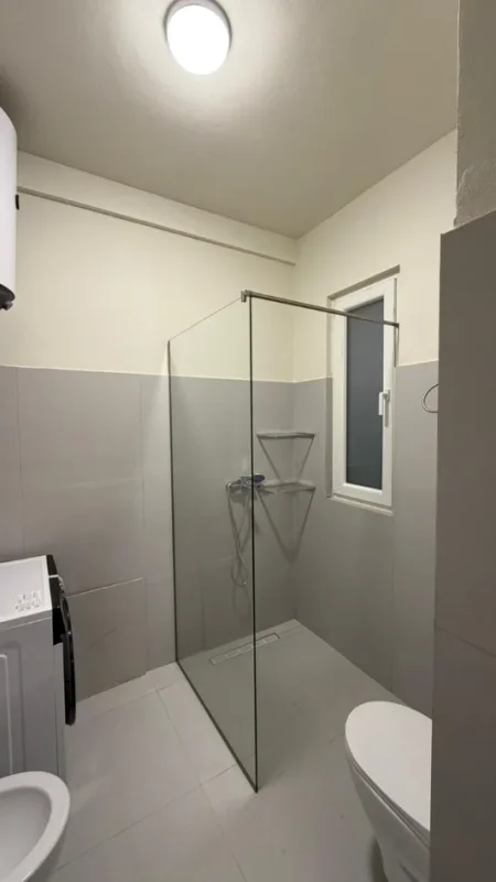 Tirane, jap me qera apartament 1+1 Kati 2, 60.000 € 