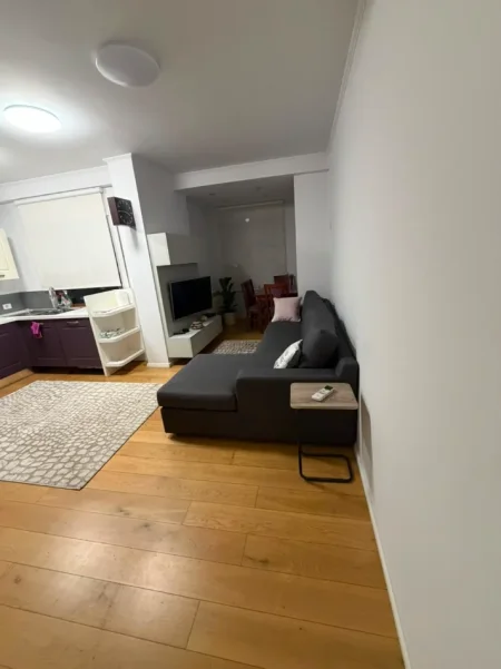 Tirane, jepet me qera apartament 3+1+Ballkon Kati 3, 120 m² 1.400 € 