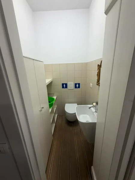 Tirane, jepet me qera apartament 3+1+Ballkon Kati 3, 120 m² 1.400 € 