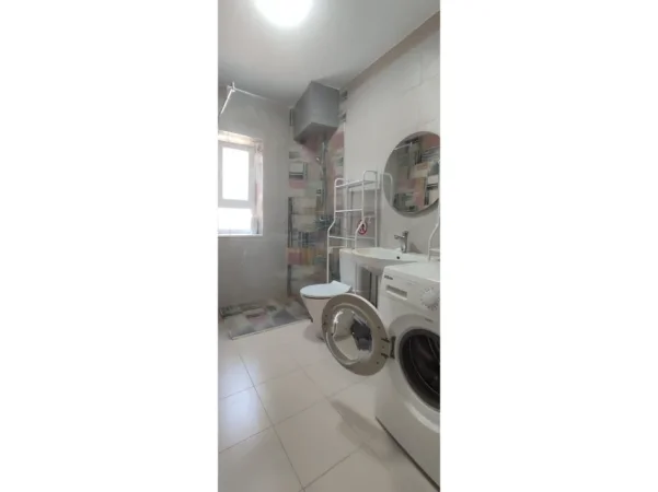 Tirane, jepet me qera garsonier Studio Kati 1, 37 m² 535 € (Rruga Asim Vokshi prane Harry Fultz)