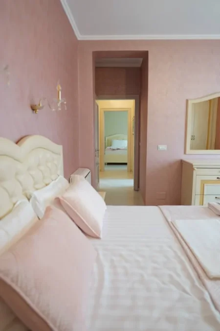 Qera, Apartament 3+1+2, Qender, Tirane 0696069906