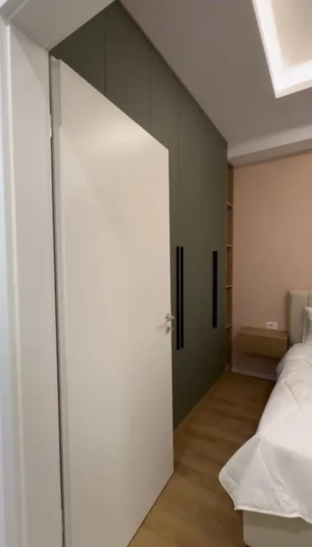 Tirane, jepet me qera apartament 1+1 Kati 4, 50 m² 500 € (Kompleksi Kadiu)