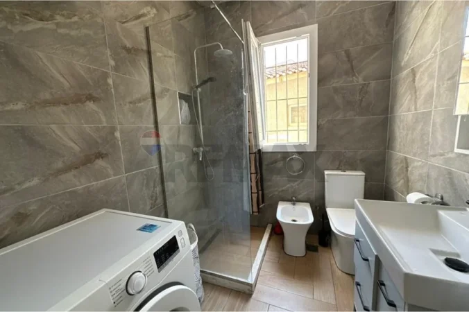 Tirane, jepet me qera apartament 2+1 Kati 2, 85 m² 730 € (Rruga Ndre Mjeda)