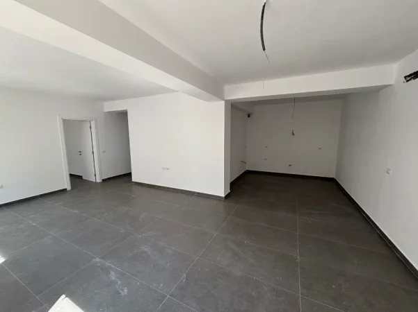 Tirane, jepet me qera apartament duplex Dublex Kati 0, 108 m² (Kodra e Diellit 2)