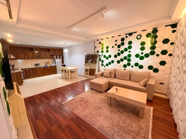 Tirane, jepet me qera apartament 2+1 Kati 9, 90 m² 900 € (Liqeni Artificial)