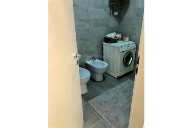 Tirane, shitet apartament 2+1 Kati 4, 85 m² 123.500 Euro (Kompleksi Mangalem)