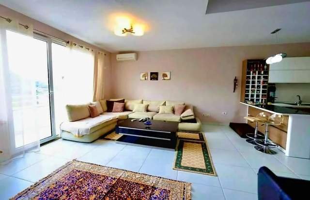 Tirane, ofert apartament 2+1+A+BLK 150 m² 220.000 Euro (Rezidenca Kodra e Diellit 1,)