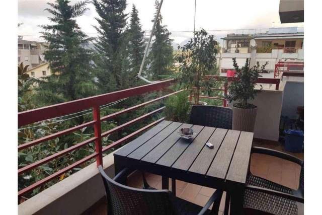 Tirane, shitet apartament 1+1+A 90 m² 165.000 Euro