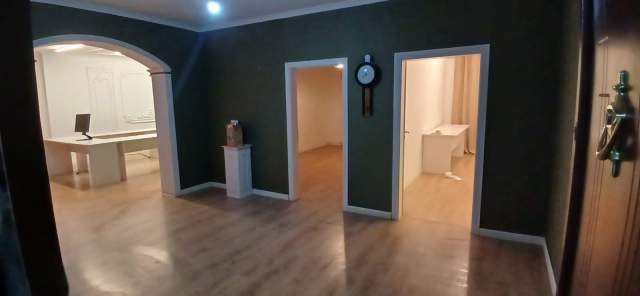 Tirane, jepet me qera zyre Kati 6, 137 m² 800 Euro (Myslym Shyri)