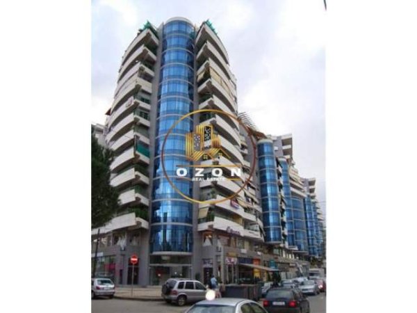 Tirane, shitet ambjent biznesi Kati 1, 185 m² 314.500 Euro (rruga e dibres)