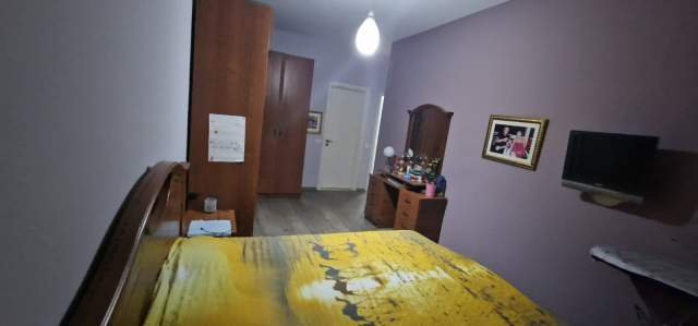 Tirane, jepet me qera apartament 2+1+2 Kati 5, 110 m² 450 Euro (Astir)