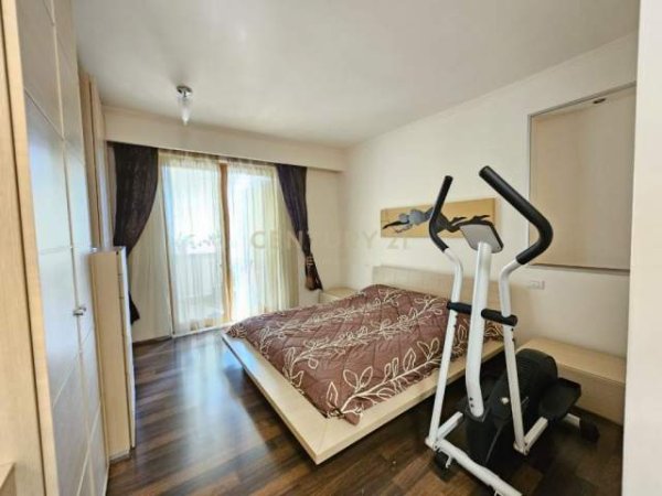 Tirane, jepet me qera apartament 300 m² 1.700 Euro (stadiumi qemal stafa)