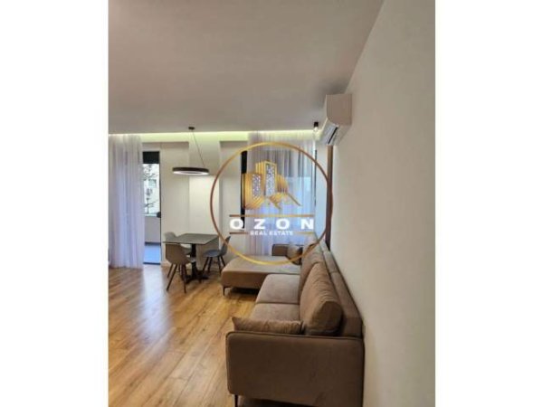 Tirane, jepet me qera apartament 2+1 Kati 2, 65 m² 650 Euro (LIQENI I THATE)