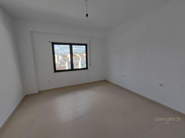 Tirane, shes apartament 3+1+2+VERANDE 290 m² 320.000 Euro (Kodra e Diellit Residence)