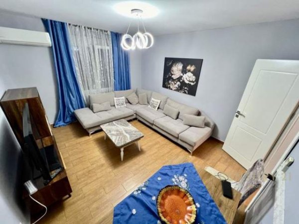 Tirane, jepet me qera apartament 2+1+BLK Kati 3, 72 m² 600 Euro (SPITALI GJERMAN, Rruga e Kavajës)