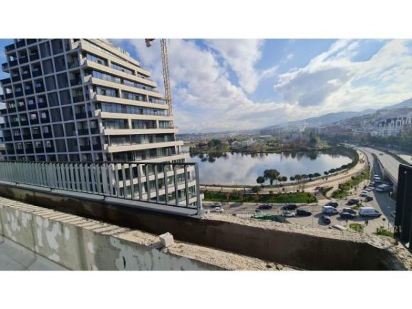 Tirane, shes apartament 3+1+2+ 2 POSTE PARKIMI+BLK 169 m² 475.000 Euro (Liqeni i Tiranës)