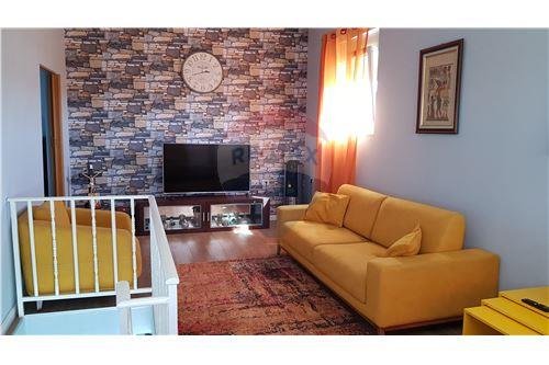 Tirane, jepet me qera apartament duplex 2+1+A+BLK Kati 6, 120 m² 700 Euro (Rruga e Durresit)