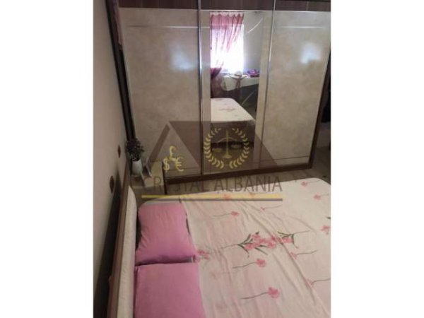 Tirane, jap me qera apartament 1+1+A Kati 5, 60 m² 500 Euro