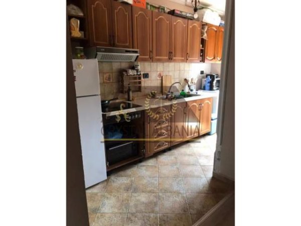 Tirane, jap me qera apartament 1+1+A Kati 5, 60 m² 500 Euro