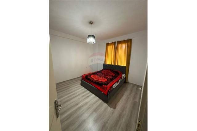 Tirane, shitet apartament 1+1+BLK 78 m² 102.000 Euro