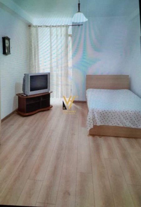 Tirane, jepet me qera apartament 1+1 Kati 2, 55 m² 500 Euro (VASIL SHANTO)
