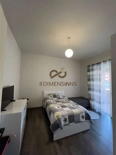 Shitet Apartament 2+1+2 ngjitur me Deliorgjin, prane Hilton Hotel (D8142A-130)