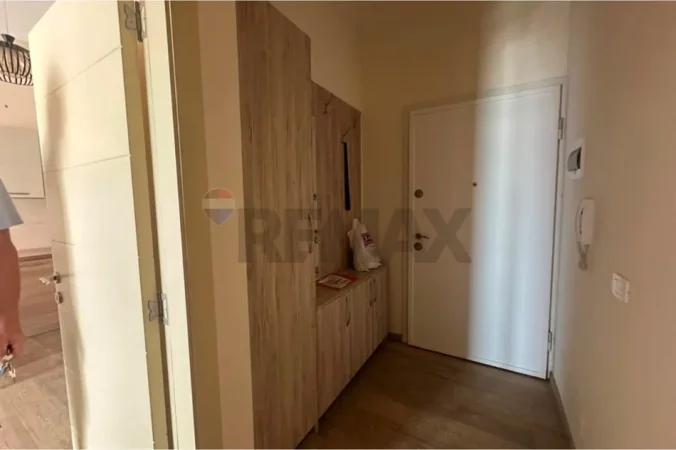 Tirane, jepet me qera apartament 2+1 Kati 2, 88 m² 700 € 