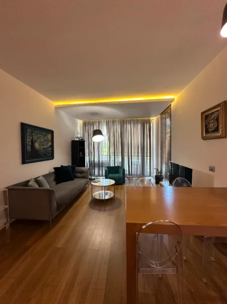 Tirane, jepet me qera apartament , 111 m² 900 € 